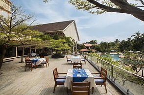 Radisson Blu Resort Goa Cavelossim Beach