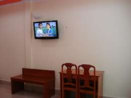 Lucky Star Hotel