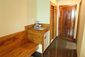 Lucky Star Hotel