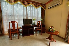 Lucky Star Hotel