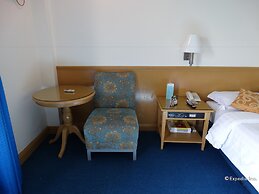 Aloha Hotel
