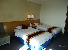 Aloha Hotel