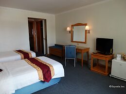Aloha Hotel