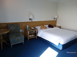 Aloha Hotel
