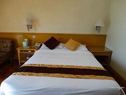 Aloha Hotel
