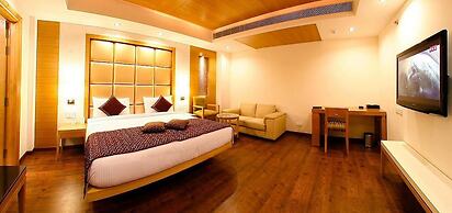 Almondz Hotel