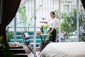 Splendid Holiday Hotel