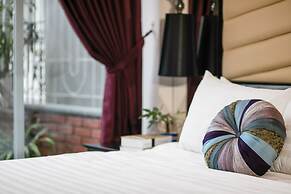 Splendid Holiday Hotel