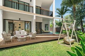 Le Méridien Phuket Mai Khao Beach Resort