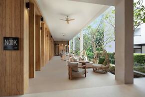 Le Méridien Phuket Mai Khao Beach Resort
