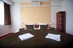 Canada Hotel