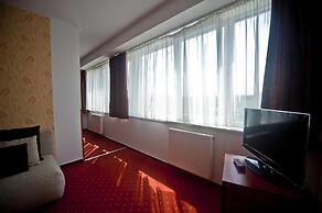 Canada Hotel