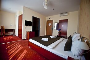 Canada Hotel