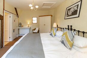 The New Inn