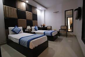 Hotel Delhi Pride
