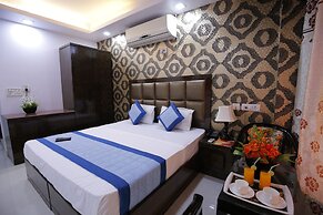Hotel Delhi Pride