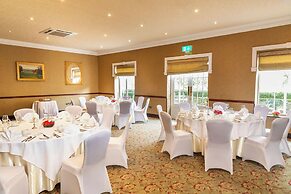 Seven Oaks Hotel