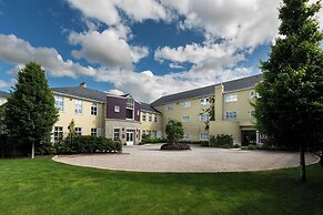 Seven Oaks Hotel