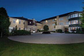 Seven Oaks Hotel