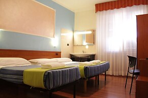Hotel America