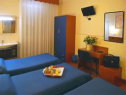 Hotel America
