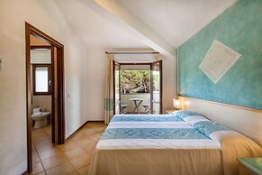 Petri Marini Hotel & Resort