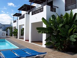 Apartamentos La Laguneta