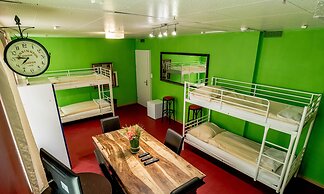 Hotel Zak - Hostel