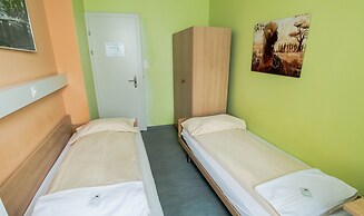 Hotel Zak - Hostel