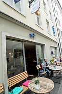 Hotel Zak - Hostel