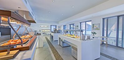Adrina Resort & Spa