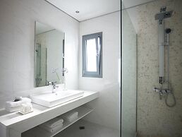Adrina Resort & Spa