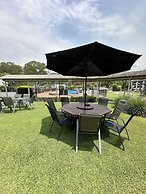 Bucketts Way Motel