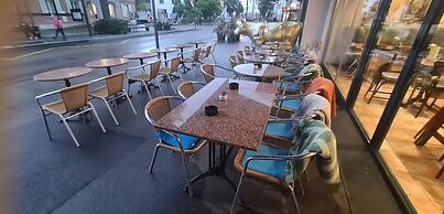 Hotel & Backpackers Zak
