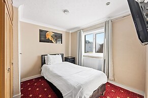 Dovedale Hotel