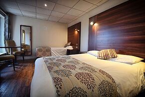 Oliver Cromwell Hotel
