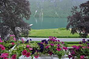 Hotel Mundal