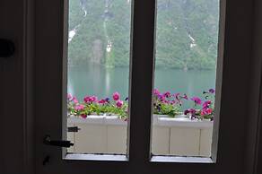 Hotel Mundal