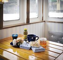 Hotel M/S Monika