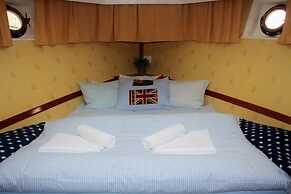 Hotel M/S Monika
