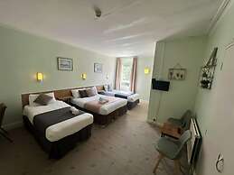 Green Gables Hotel