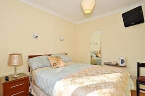 Lynfield Guest House