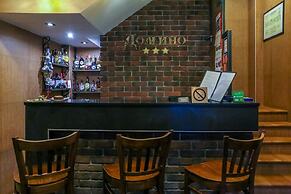Domino Hotel