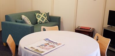 Park Avenue Holiday Units