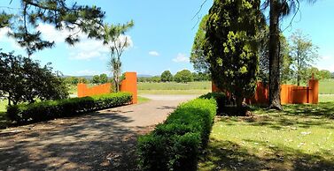 All Seasons Country Lodge
