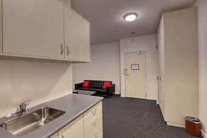 Ramada by Wyndham Hamilton City Center