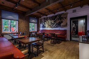 Jazz Hotel