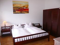 Hotel Schöne Aussicht Garni