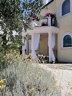 Villa Mandolina Apartments