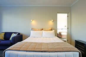 289 Midway Motel